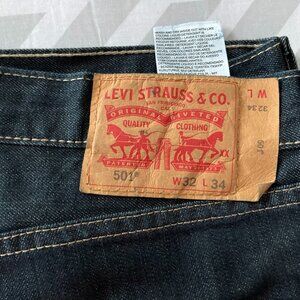 Mens' Levi's 501 button fly